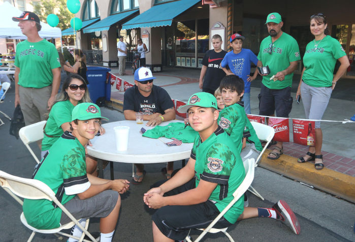 Cal Ripken team at Marketplace